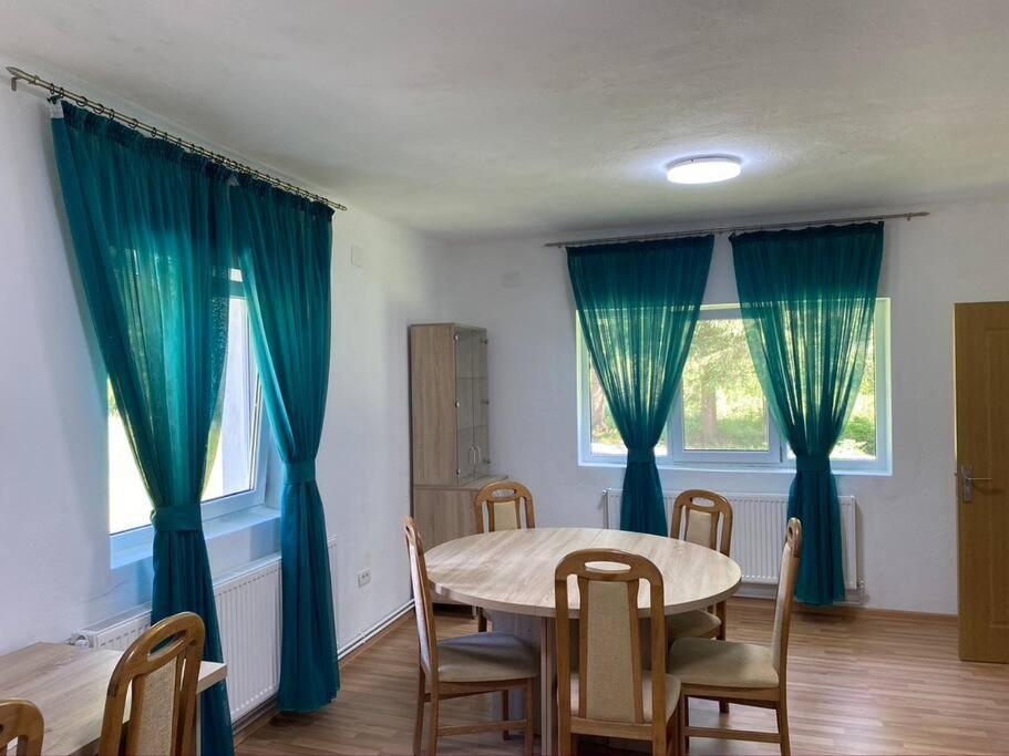 The Green House - Apuseni Mountains Pietroasa  Екстер'єр фото